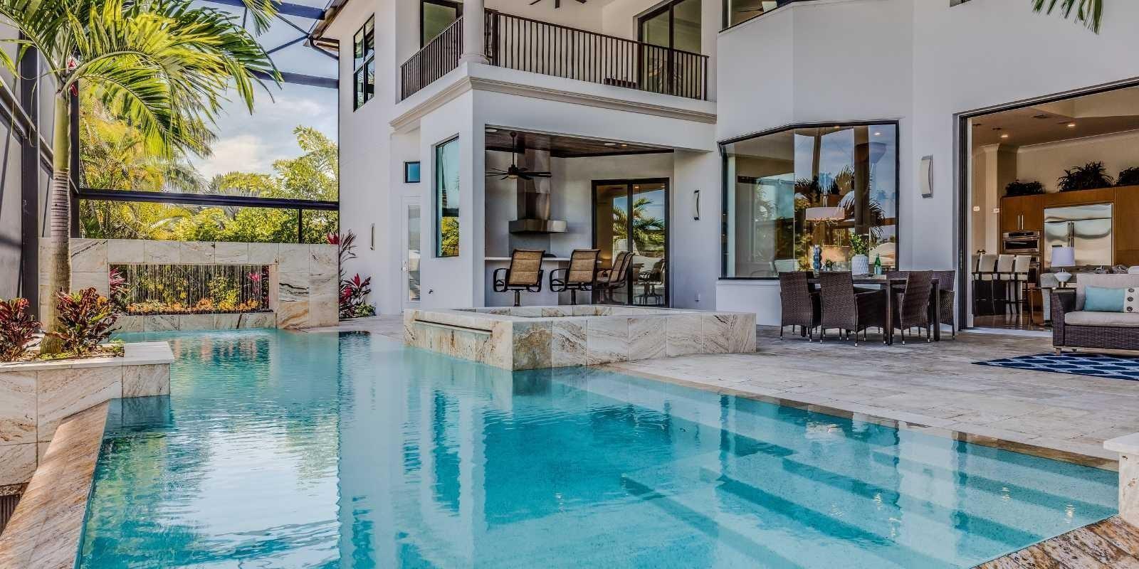 ¿Casa de Vacaciones en Florida? Analiza los Pros y Contras Antes de Invertir 