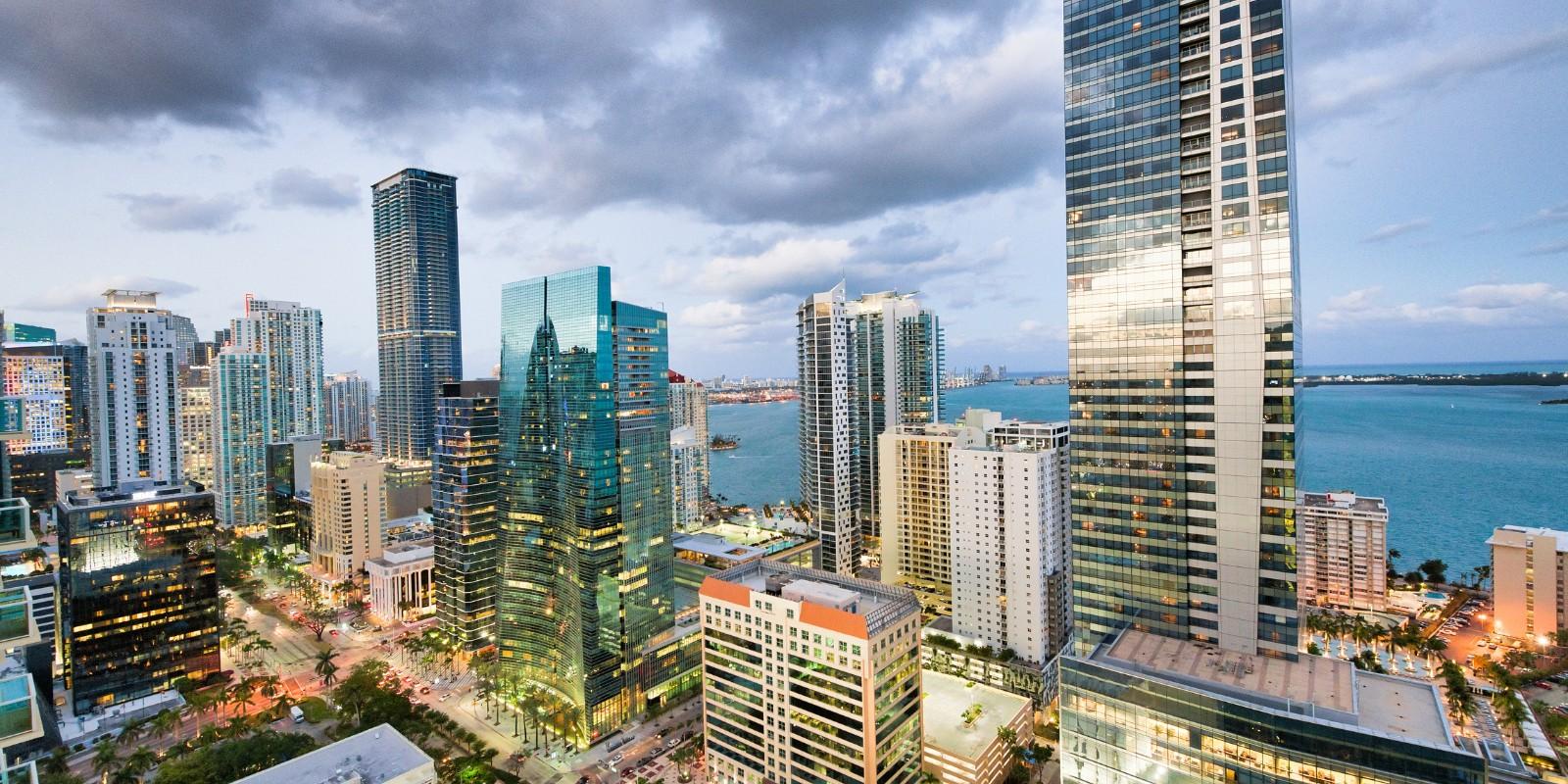 Construye tu imperio inmobiliario en La Florida: Guía paso a paso para extranjeros 